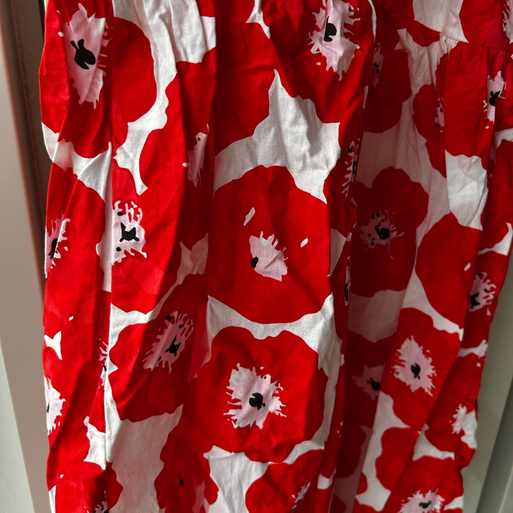Floral Red and White Mini Dress - Picture 4 of 4